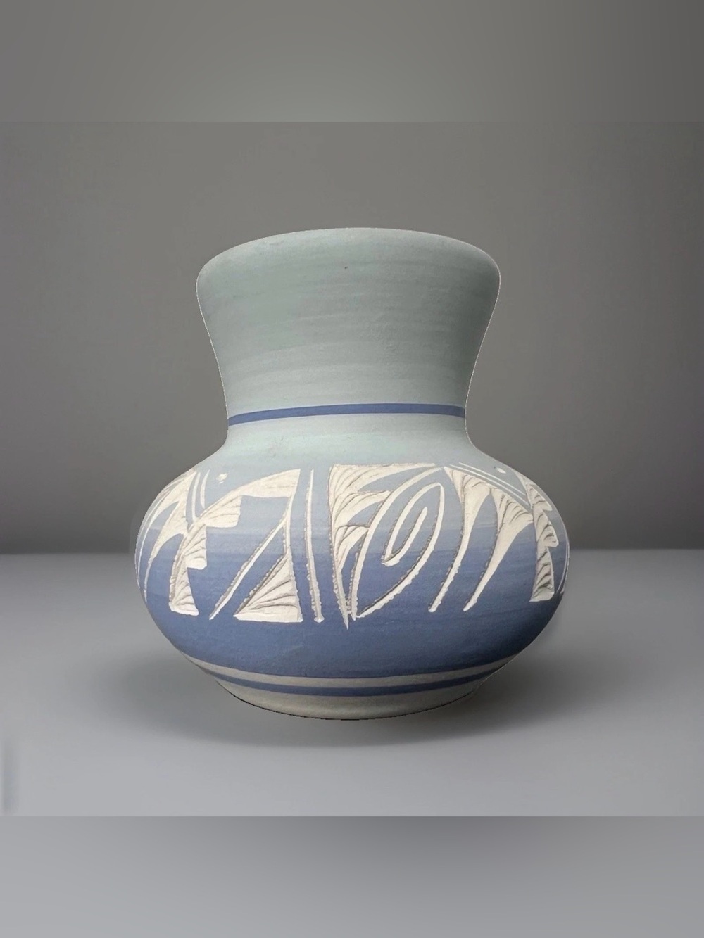 Navajo Art Pottery Blue Vase Sgraffito Etched Signed Marie Begay Kanuho 4.5” USA